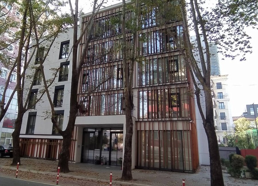 Apeli Administrativ merr zyra me qira n&euml; kull&euml;n &ldquo;Aba