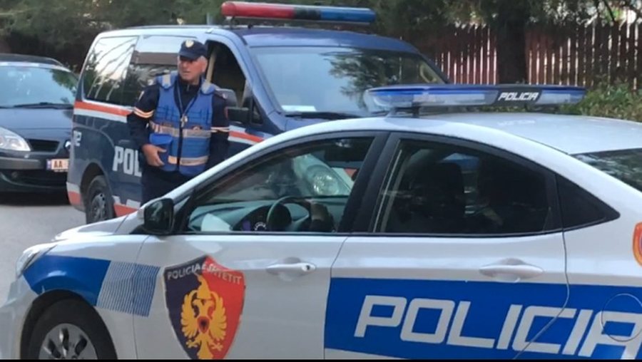 Q&euml;lloi me arm&euml;, 38-vje&ccedil;ari "trazoi" mbr&euml;mjen